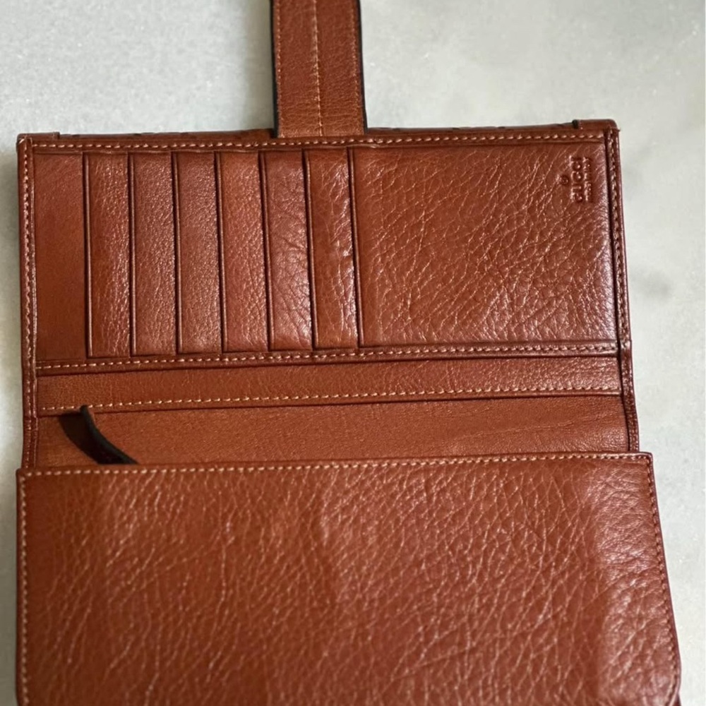 Gucci Brown Leather Wallet - Picture 3 of 3
